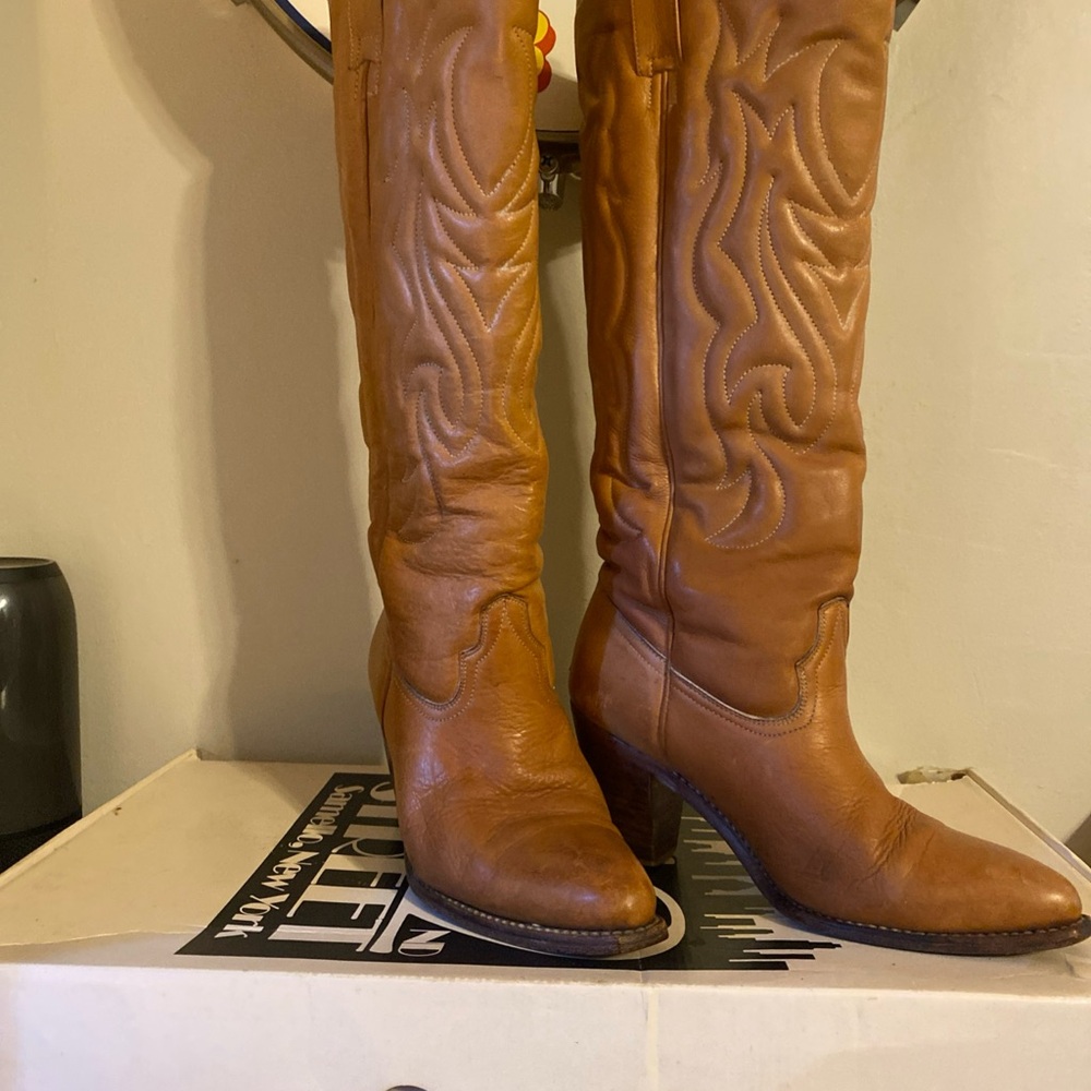 Vintage 42nd Street Seville Stylish Tan Leather Heeled Boots 7.5